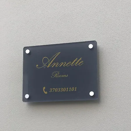 Annette Couette-café
